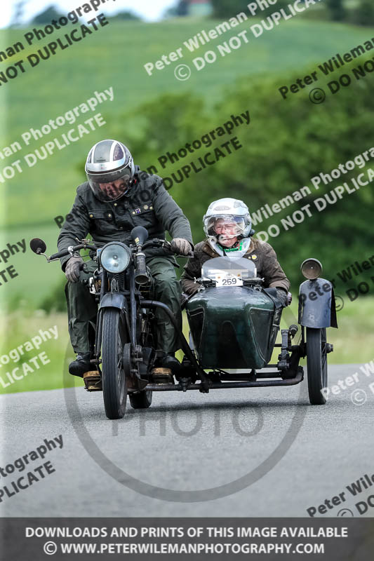 Vintage motorcycle club;eventdigitalimages;no limits trackdays;peter wileman photography;vintage motocycles;vmcc banbury run photographs